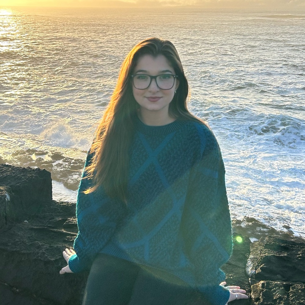 Meet your Posher, Hannah